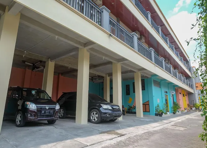 Sans Hotel Kumbang Yogyakarta by RedDoorz